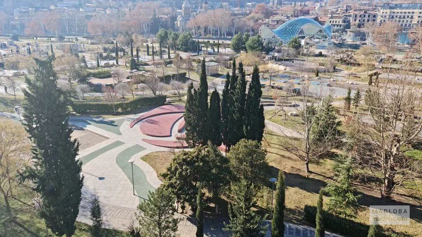 Парк Рике в Тбилиси