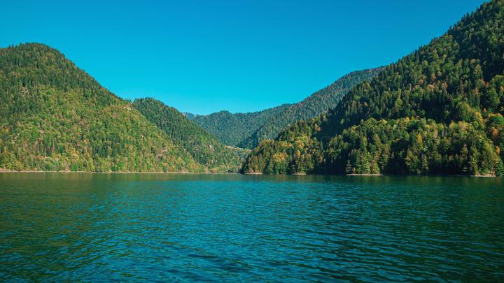 Lake Ritsa