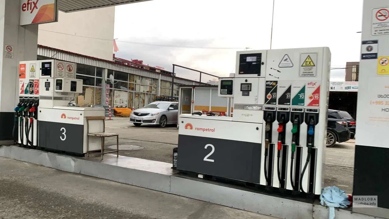 АЗС Rompetrol на улице Александра Пушкина 77 Батуми