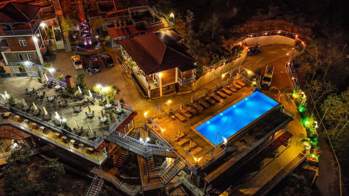 Roots Resort