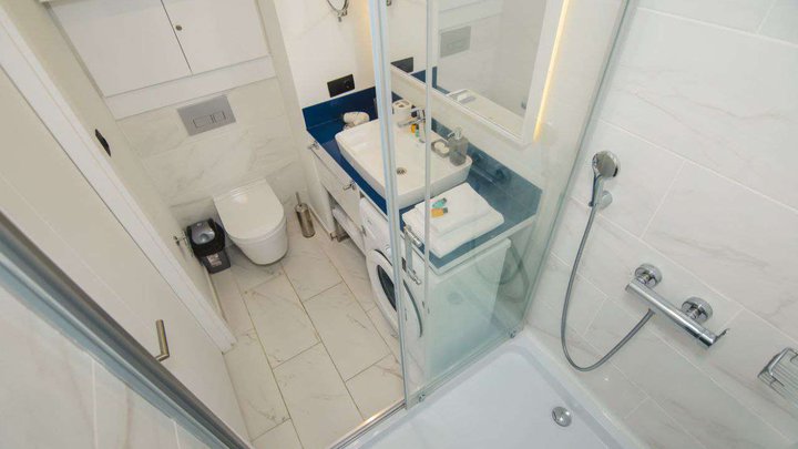 Royal Sea Breeze Apartment