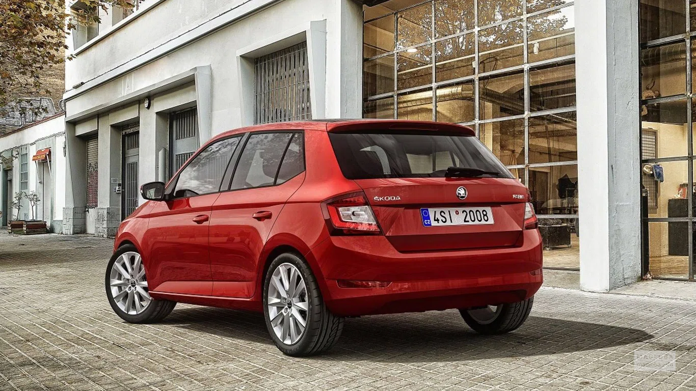 Городской автомобиль SKODA