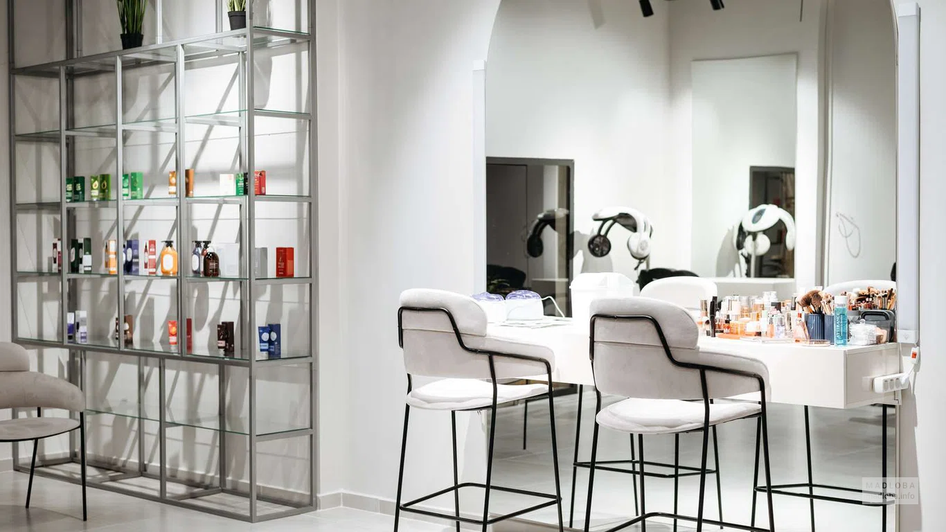 Салон красоты "LAKmousse Beauty Bar" интерьер