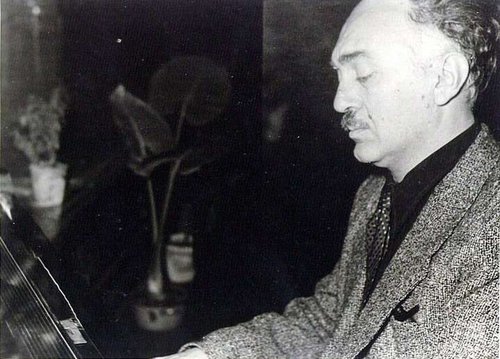 Сандро Мирианашвили.jpg