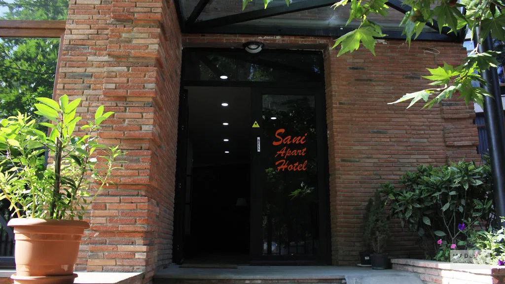 Sani Apart Hotel