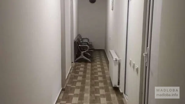 Коридор в центре