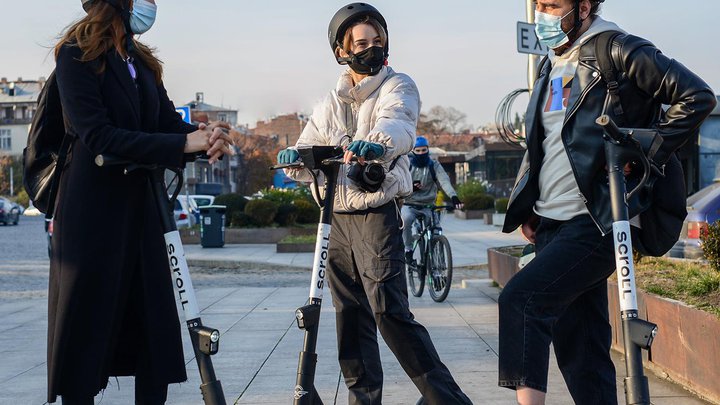 Scooter Rental Scroll