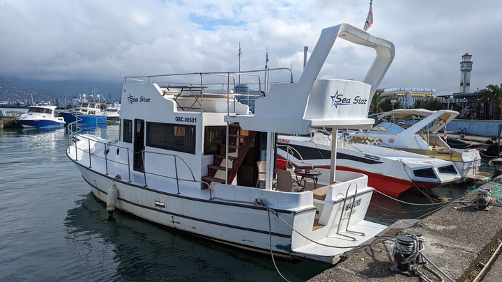Double deck boat "Sea Star"