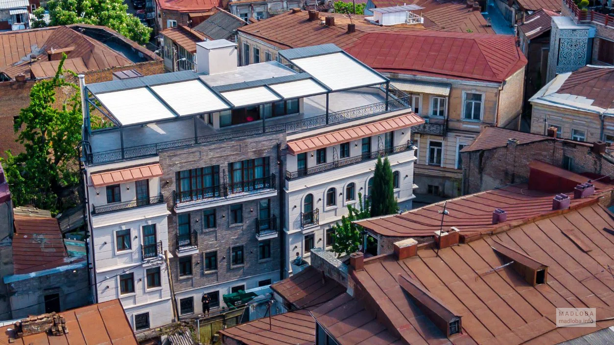 Фасад здания Silver 39 Boutique Hotel & Terrace