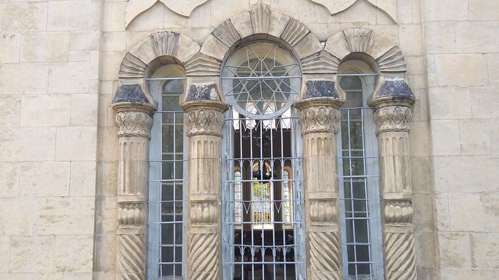 Synagogue Oni