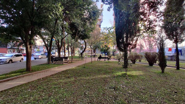Nuzgar Japaridze Square