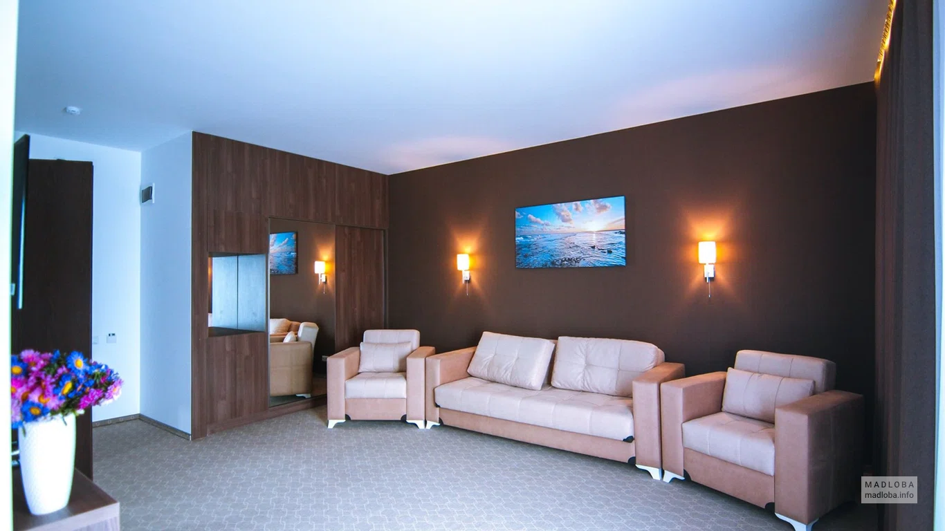 Интерьер номера в отеле Sky in Batumi