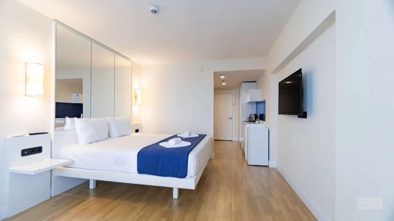 Smart Aparthotel Orbi City