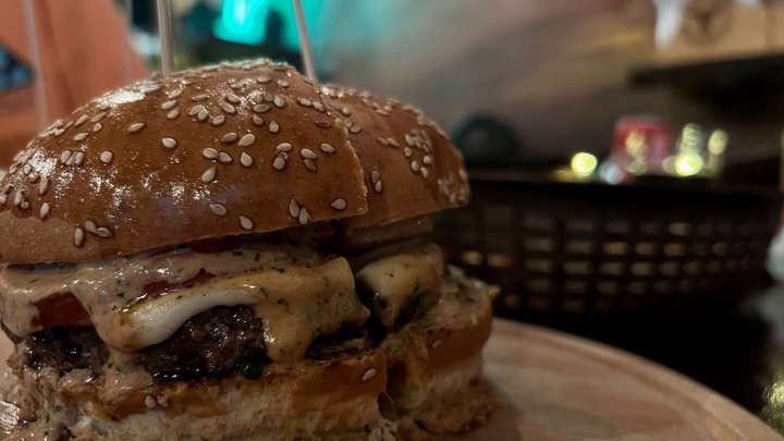 Smoke Burgers & Bar