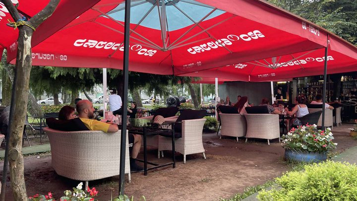 Soar Lounge Restaurant And Cafe