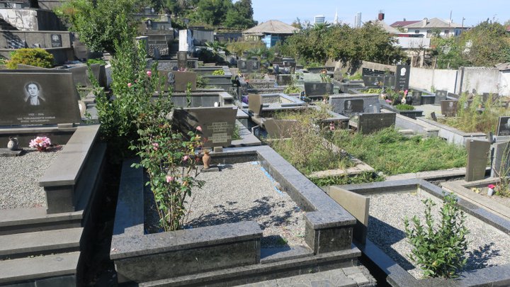 Sou Kso Cemetery
