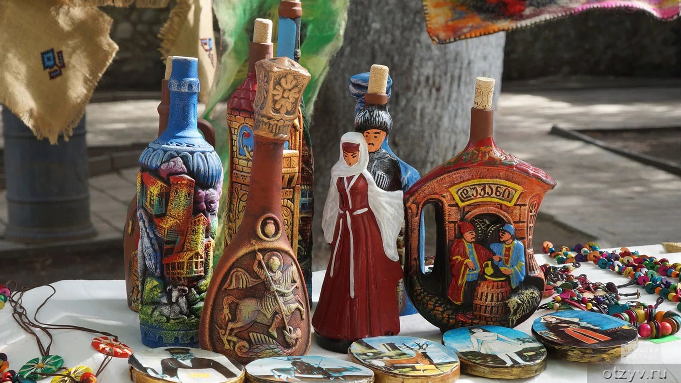 Souvenirs (Kote Abkhazi St., 8)