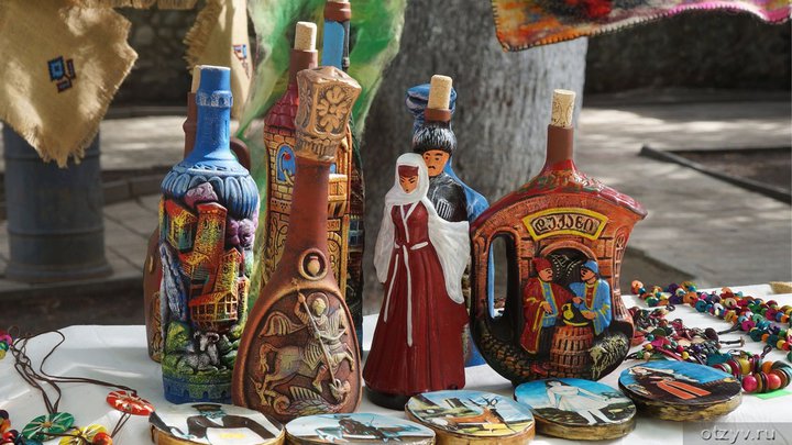 Souvenirs (Kote Abkhazi St., 8)
