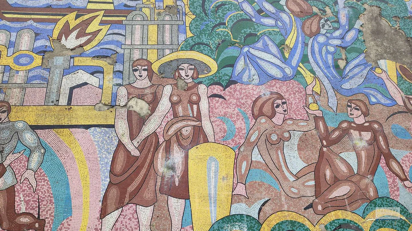 Soviet fasade mosaic decoration №2