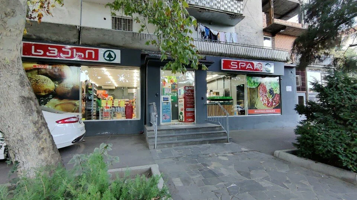 Spar (3-й квартал Дигоми, 15)