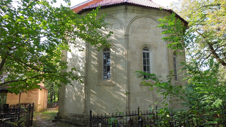 Spaso-Resurrection Church in Chkhari
