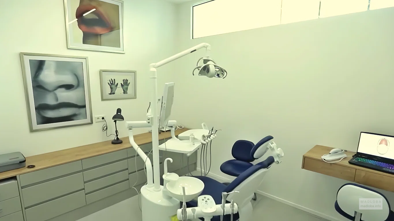 Стоматологическое кресло в Richter's Clinic