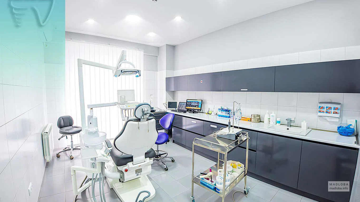 Стоматологическое кресло в Dental Line
