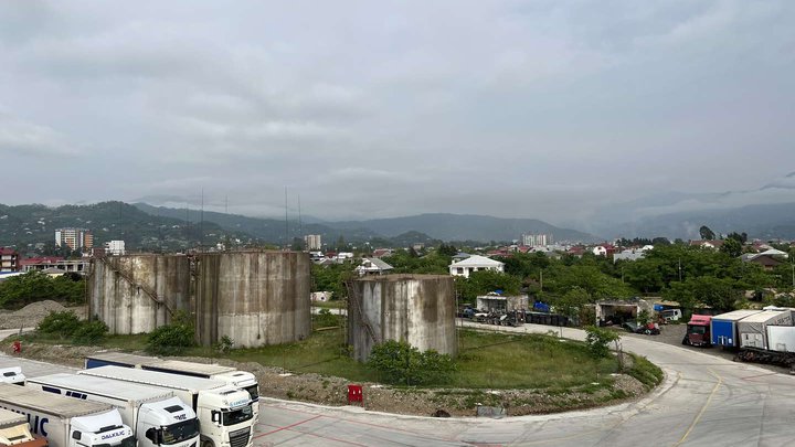 TIR-парк "Кахакбели Нэшнл Петролеум"
