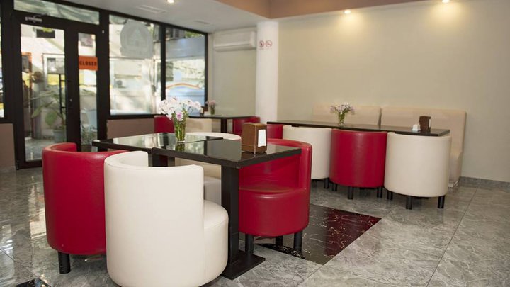 Taj Mahal Restaurant