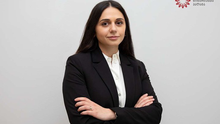 თამთა მაისურაძე