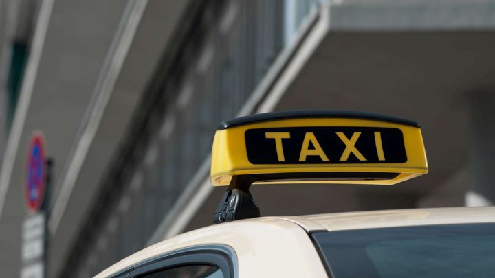 Taxi1010