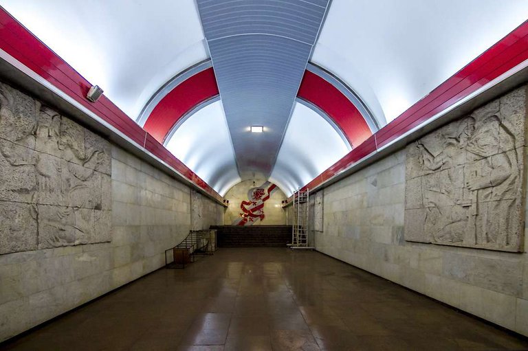 Метро Тбилиси: Полный путеводитель по тбилисскому метрополитену