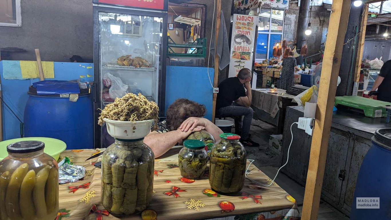 Телавский базар — соленья