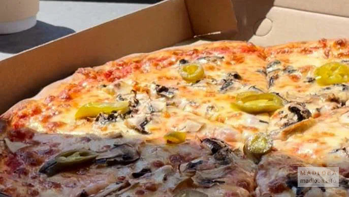 Tony's Pizza