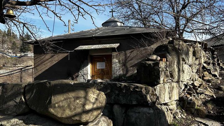 Начало трека к крепости Петре