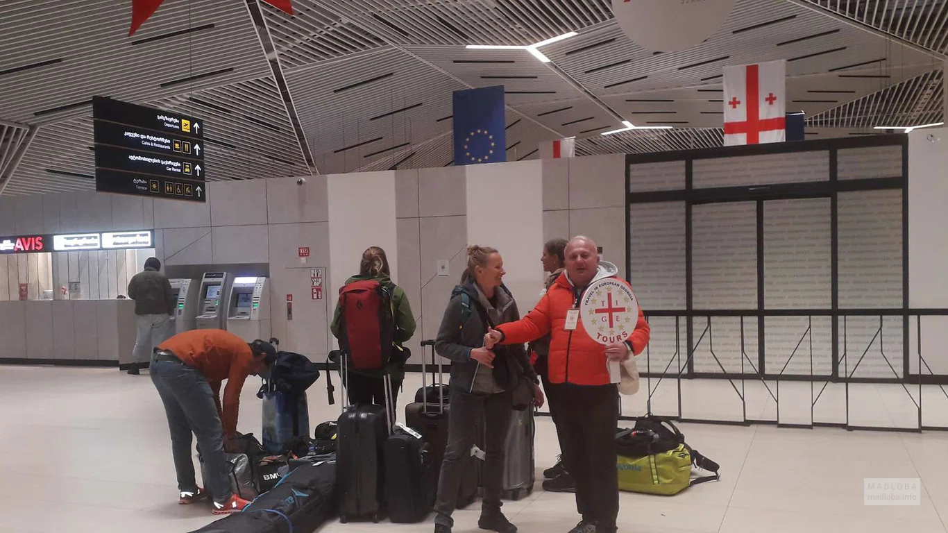 Трансферы из аэропорта Кутаиси в любой регион Грузии "Travel In European Georgia (TIEG)"