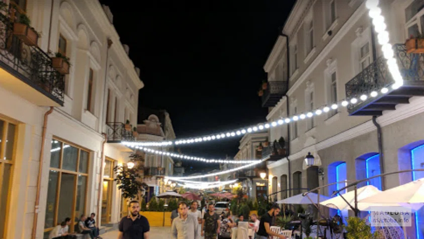 ტრატორია 20