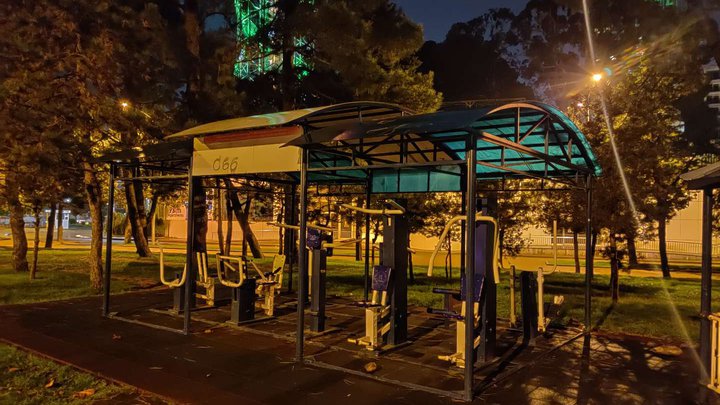 Exercise equipment on the embankment No. 1 (near the Alphabet Tower)