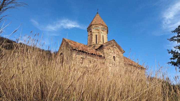 Church of the Virgin Mary in Manavi