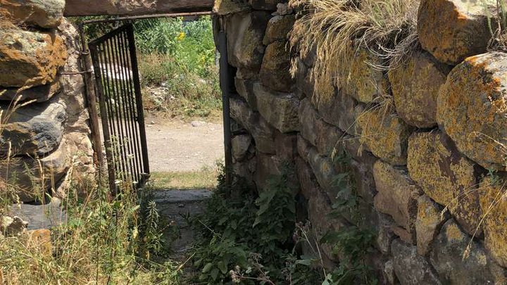 ღრტილას ეკლესია