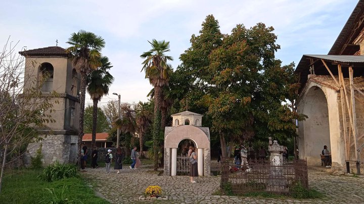 ლიხნის ყოვლადწმიდა ღვთისმშობლის მიძინების ეკლესია