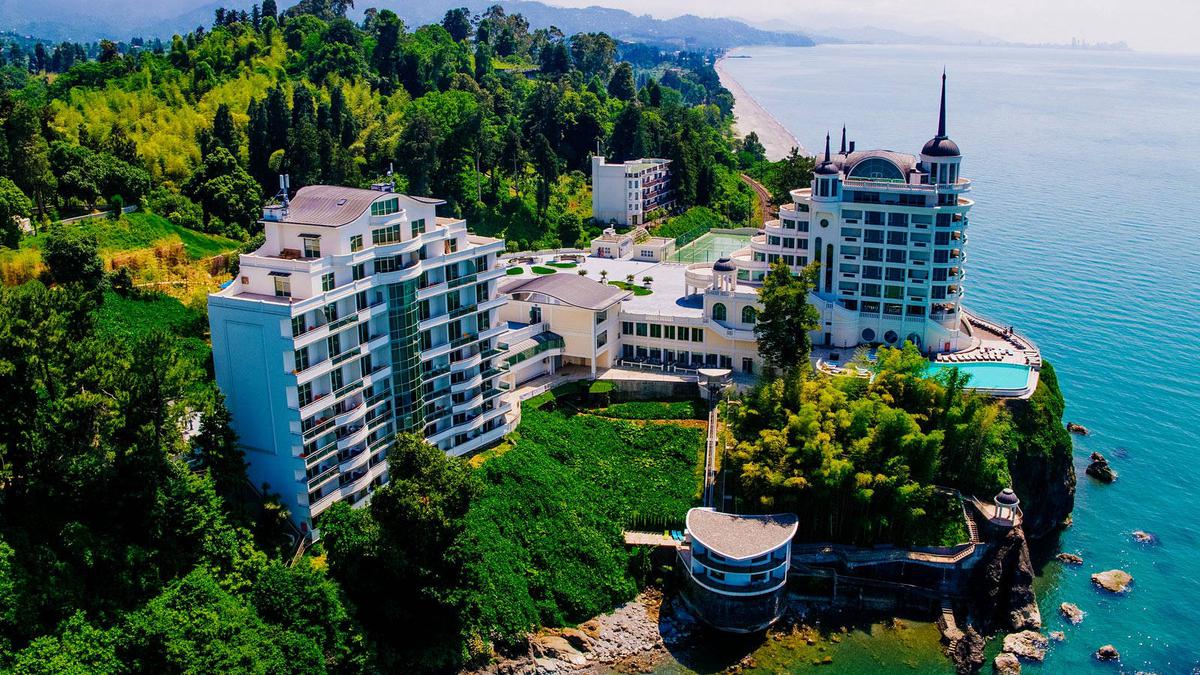 Hotel on the coast in Georgia