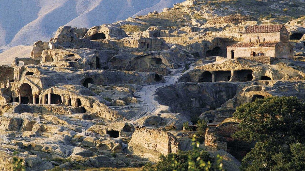 Uplistsikhe Cave City