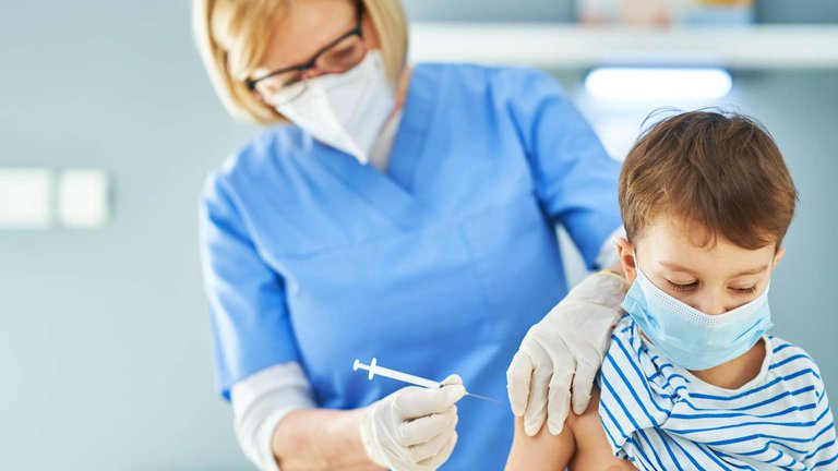 Вакцинация детей в Батуми