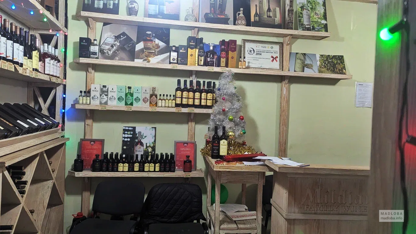 Винный магазин Mildiani в Батуми