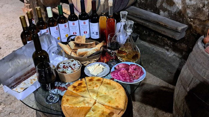 Винный погреб Левана Кучишвили