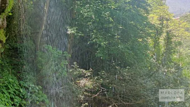 Водопад Джоджо