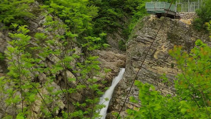 Gvirishi Waterfall