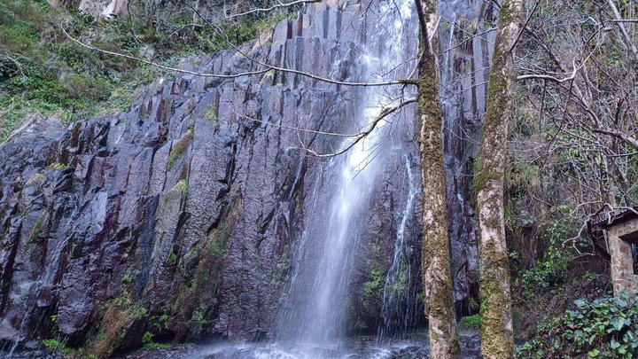 Kibura Waterfall