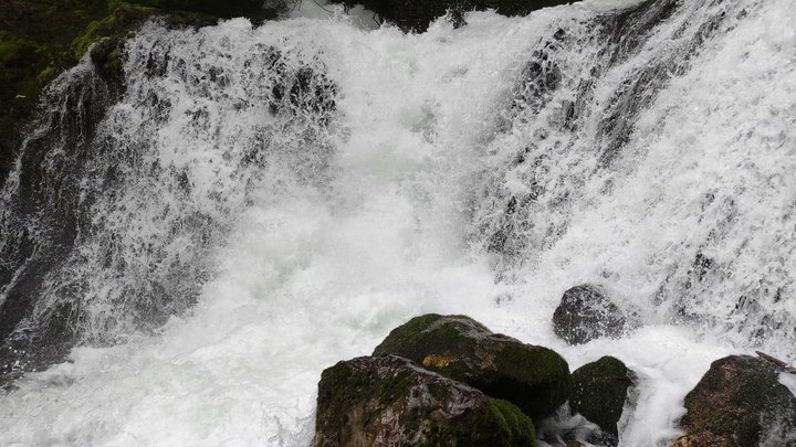 Rachha Waterfall